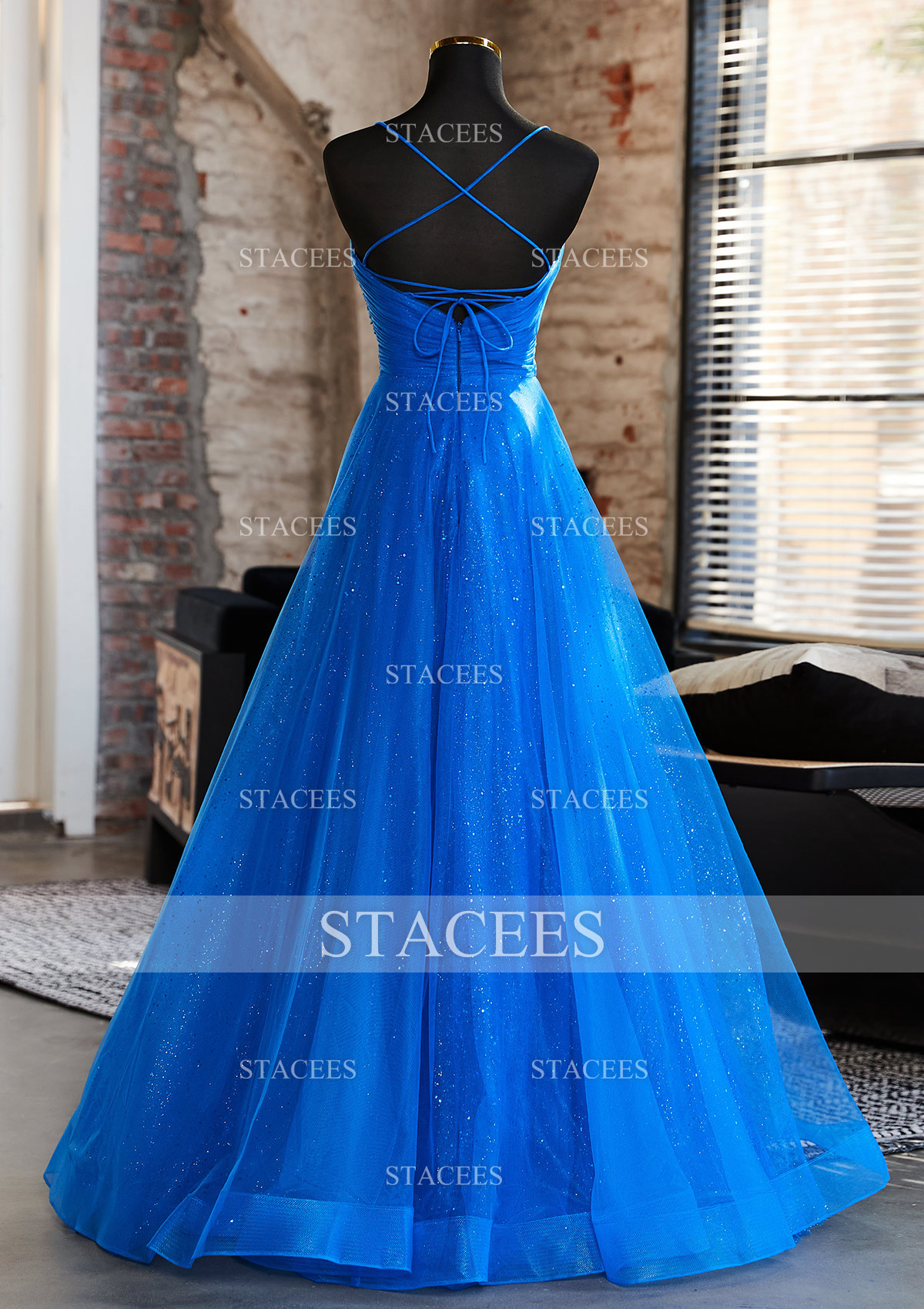 chinese dress ladies Amazon.com: Ball Gown Tulle Off-The-Shoulder Sleeveless Applique  Sweep/Brush Train Quinceanera Dresses Sky Blue: Clothing, Shoes & Jewelry main image 1
