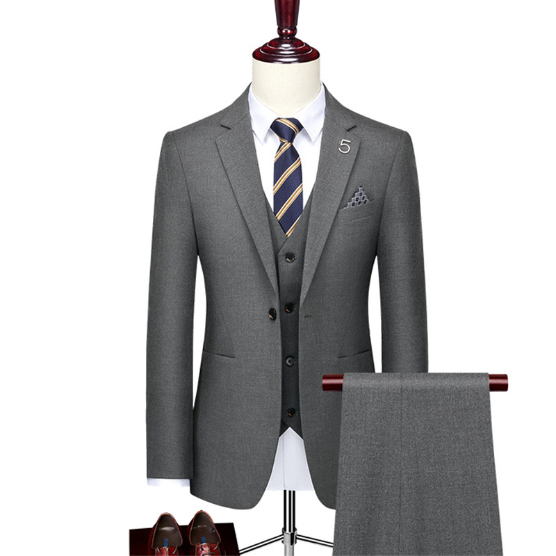 Revers cranté simple boutonnage 3 pièces costume homme pour mariage