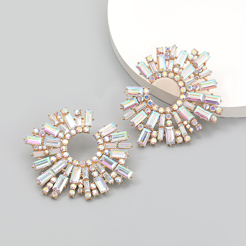 Charming Sparking Women's Sunflower Alloy Earrings with Rhinestone