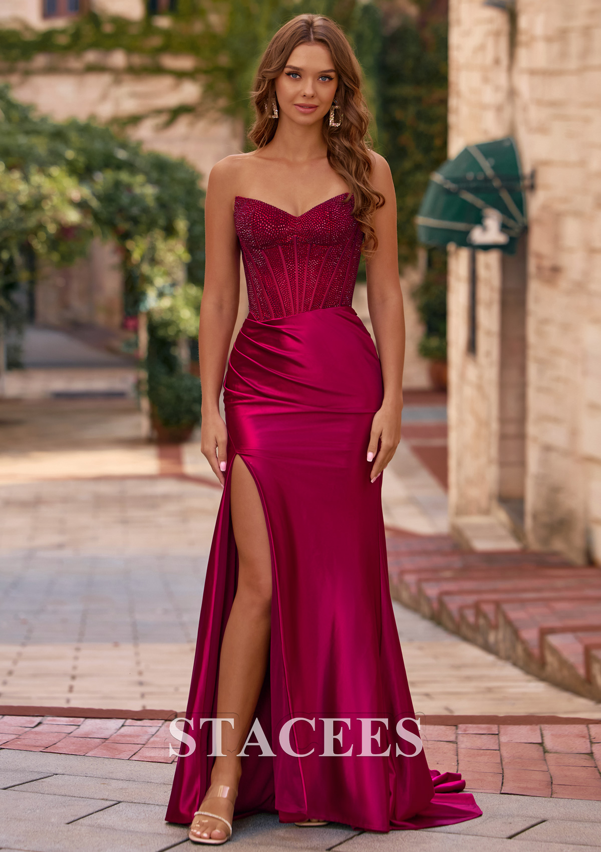 Corte trompeta/sirena escote bandeja seda como el satén cola de barrido vestido de graduación