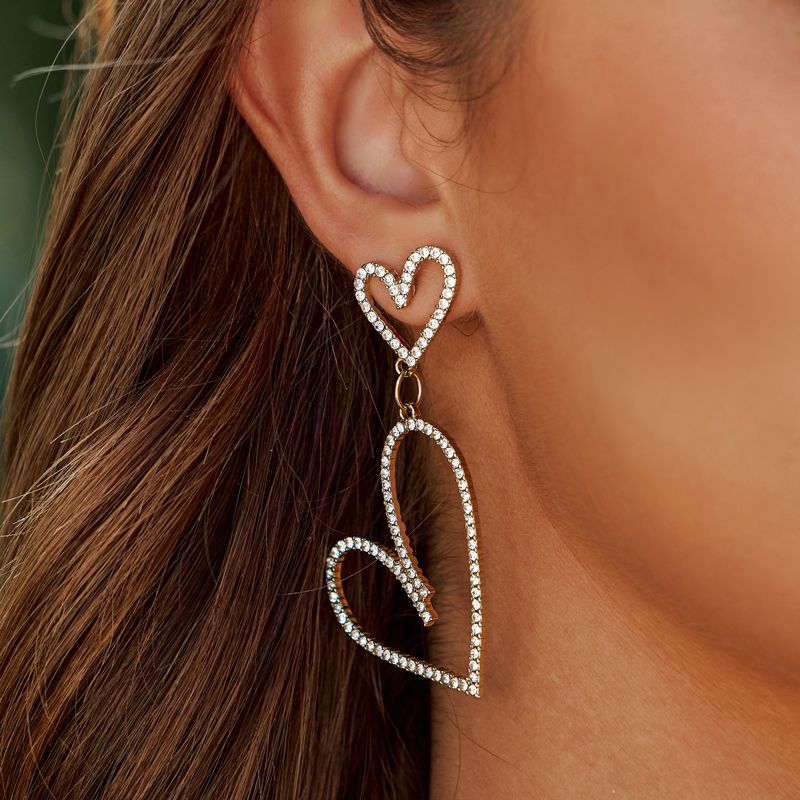 Sweet Unique Female Alloy Heart Earrings with Rhinestone