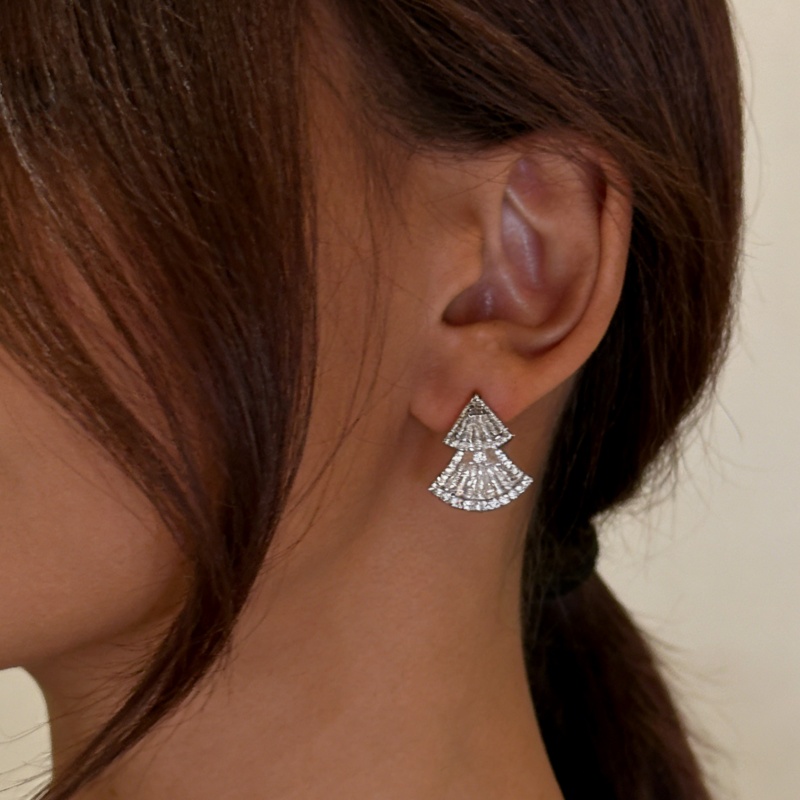 Magnifique luxueux filles cuivre boucles d'oreilles avec zircone cubique